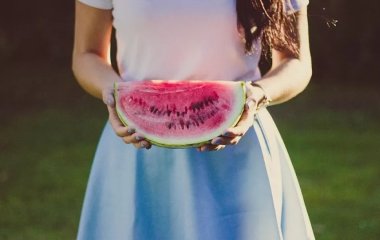 5 продуктів, які не можна їсти у сильну спеку