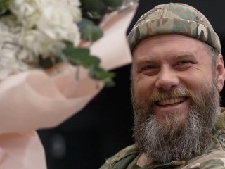 Актор-військовий Ращук кардинально схуд та на фото до і після приголомшив змінами
