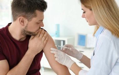 Дефіцит вітаміну В12: кому показані ін'єкції В12?