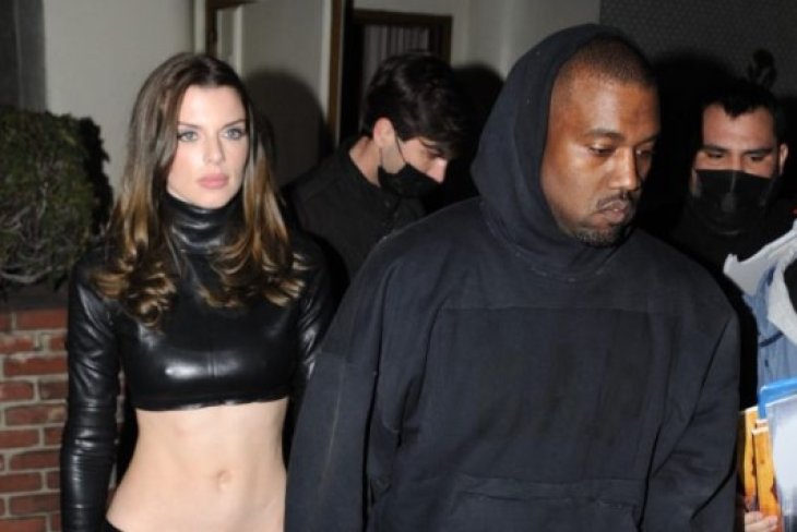 Джулия Фокс обвинила Ким Кардашьян в их расставании с Канье Уэстом