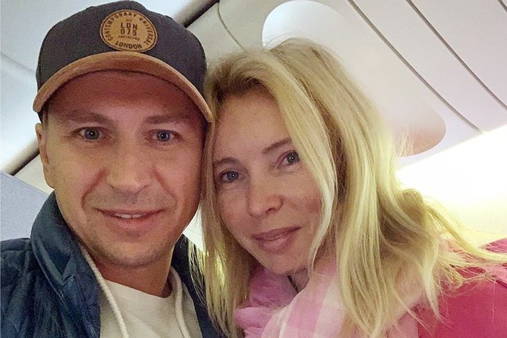 Перенесшая операцию Татьяна Тотьмянина отдыхает в Париже