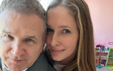 Екатерина Осадчая залюбовала кадрами с Горбуновым и их детьми и показала, как прошел год