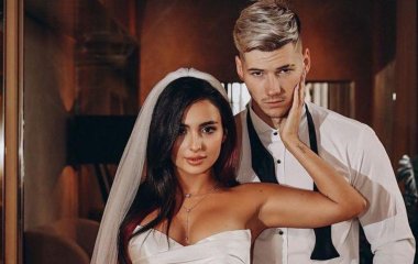 Анна Тринчер и Александр Волошин официально развелись