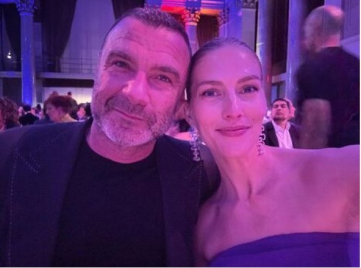 55-летний Шрайбер тайно женился на 31-летней избраннице, которая находится на девятом месяце беременности – СМИ