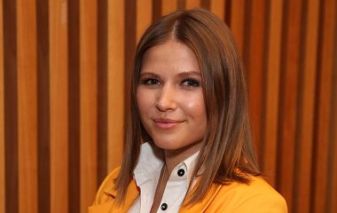 Юлия Топольницкая показала забавные фото с подругой
