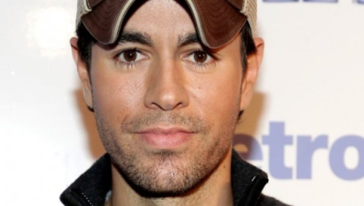 Энрике Иглесиас поделился видео с подросшими детьми 