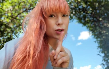 Светлана Тарабарова блистала на красной дорожке в нюдовом платье