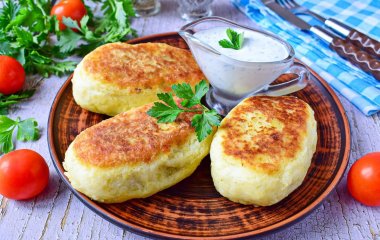 Бюджетное блюдо, чтобы накормить семью: как приготовить картофельные зразы с яйцом