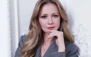 Мария Миронова прокомментировала слухи о замужестве за молодым актером