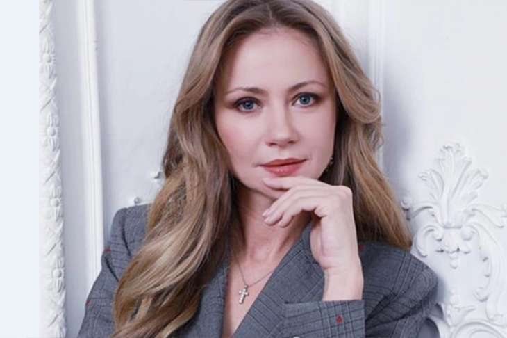 Мария Миронова прокомментировала слухи о замужестве за молодым актером