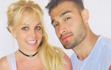 Бритни Спирс наняла адвоката Джонни Деппа для развода и озадачила реакцией на разрыв с мужем