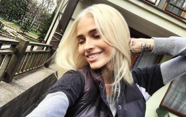 Алёна Шишкова похвасталась своей сезонной обновкой 
