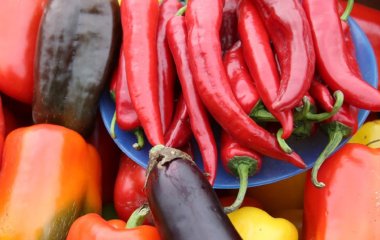 Медики розповіли, які 4 продукти допомагають зберегти здоров'я жінок після 50 років.