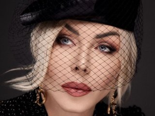 Ірина Білик приголомшила відвертістю про дієти й недосконалість та показала рідкісні дитячі фото