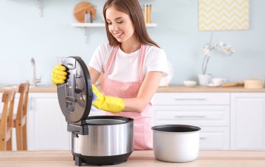 Как избавиться от неприятных запахов из мультиварки: 3 простых лайфхака