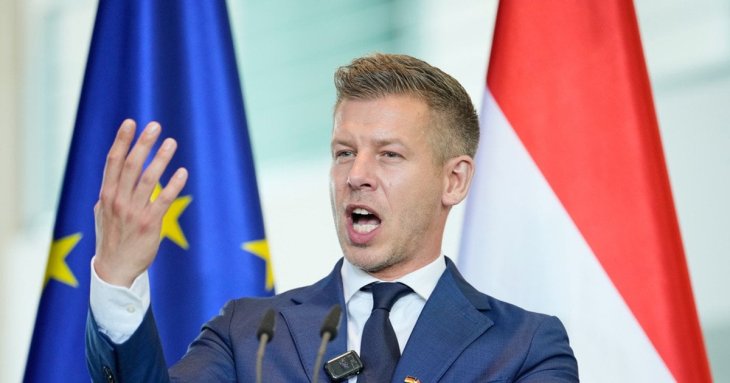У Петера Мадяра кинули яйцем під час промови: що сталося з нападником