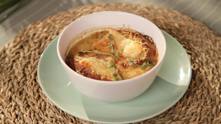 Цибулевий суп для схуднення: чудове рішення «невагомого» обіду