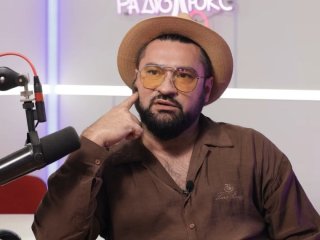 У популярного ведучого під час атаки на Київщину вщент згоріло авто: