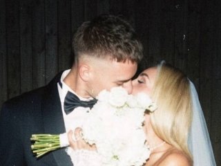 Даша Квіткова вийшла заміж за футболіста Бражка і показала фото з розкішного весілля просто неба