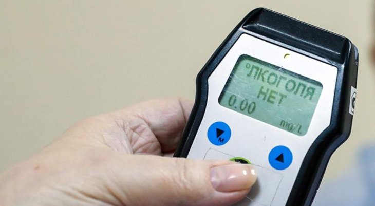 Нарколог назвав продукти, що впливають на показники алкотестера