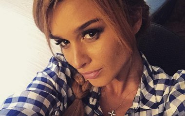 Ксения Бородина «подколола» Ольгу Бузову после слухов об операции на груди