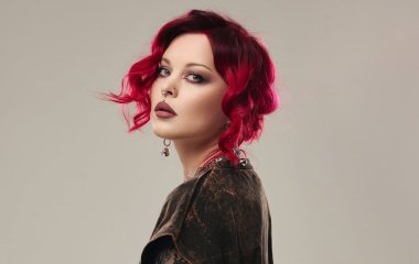 Співачка Юлія Юріна після зречення від РФ розповіла про реакцію батьків-росіян на її позицію