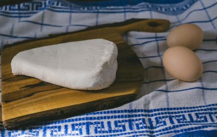 Лікар-дієтолог назвала продукти для боротьби з акне