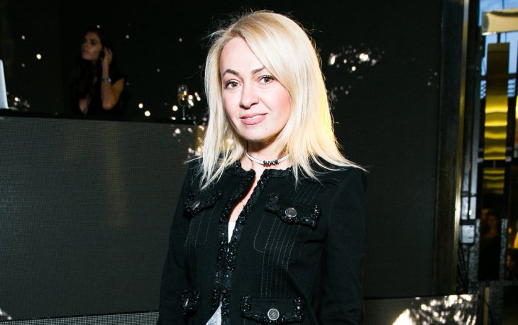 «Платье-пылесос!»: новый образ Яны Рудковской вызвал бурную реакцию в сети