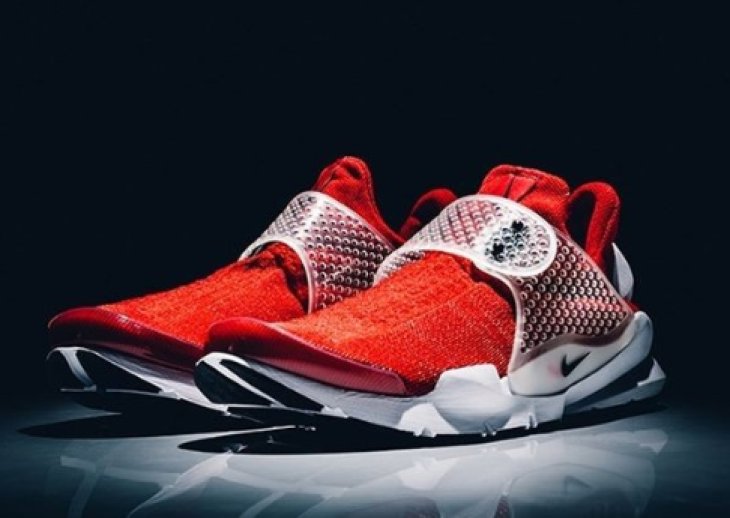 Новые коллекции брендовой обуви Nike