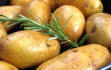 З цими продуктами картопля 