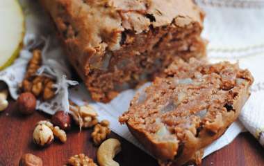 Пирог с сыром рокфор и орехами