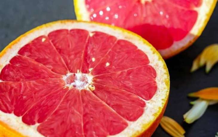 Медики назвали фрукт, який знижує ризик розвитку раку