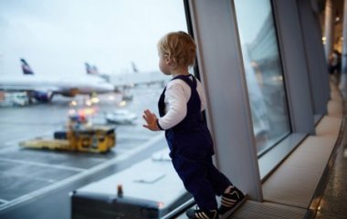 Чем занять ребенка при перелете