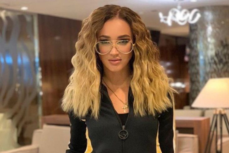 Бойфренд Ольги Бузовой прилетел к ней в Таиланд