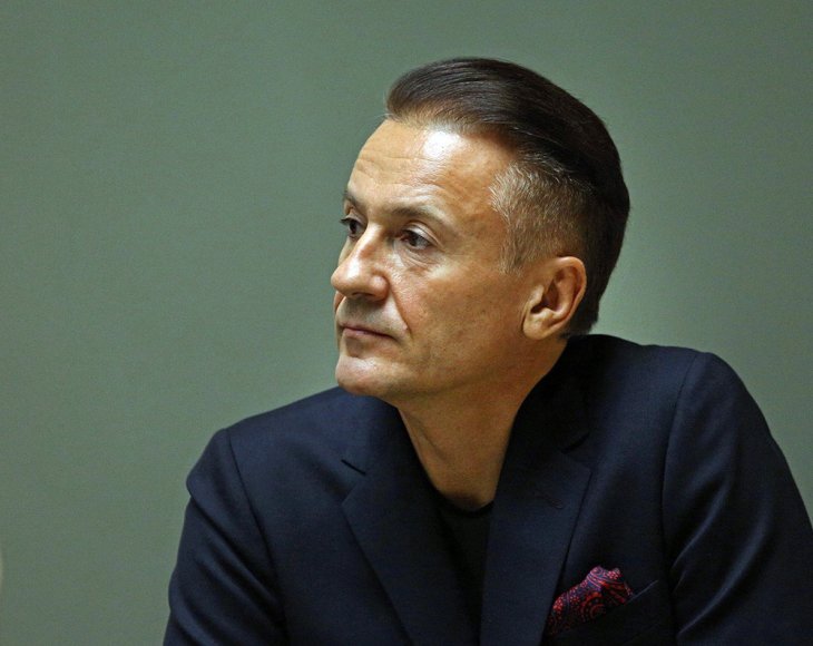 Олега Меньшикова экстренно госпитализировали