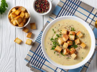 Як готувати сирний крем-суп