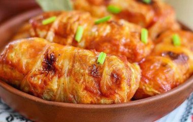 Простое и вкусное блюдо: пошаговый рецепт голубцов с творогом