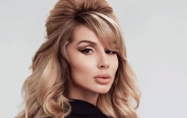 Светлана Лобода позировала в леопардовом платье