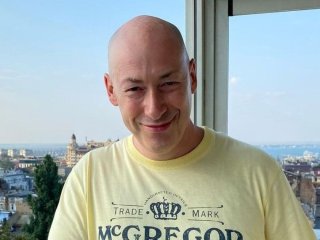 Дмитро Гордон розкрив заробітки дітей від ексдружин та чи допомагає їм фінансово: