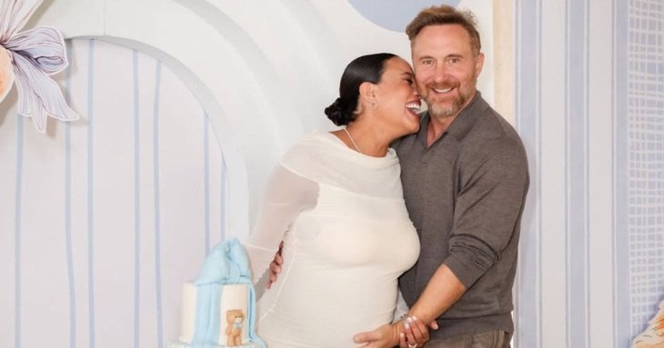 58-річний діджей Девід Гетта учетверте став батьком і показав новонародженого малюка