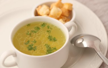В чем польза супов и бульонов и нужно ли их есть каждый день
