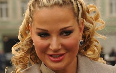 «Мой домовой раздосадован»: Максакова пожаловалась на проблемы с квартирой