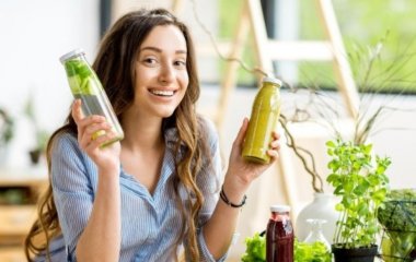 Дбаємо про печінку: 7 напоїв, що сприяють її очищенню