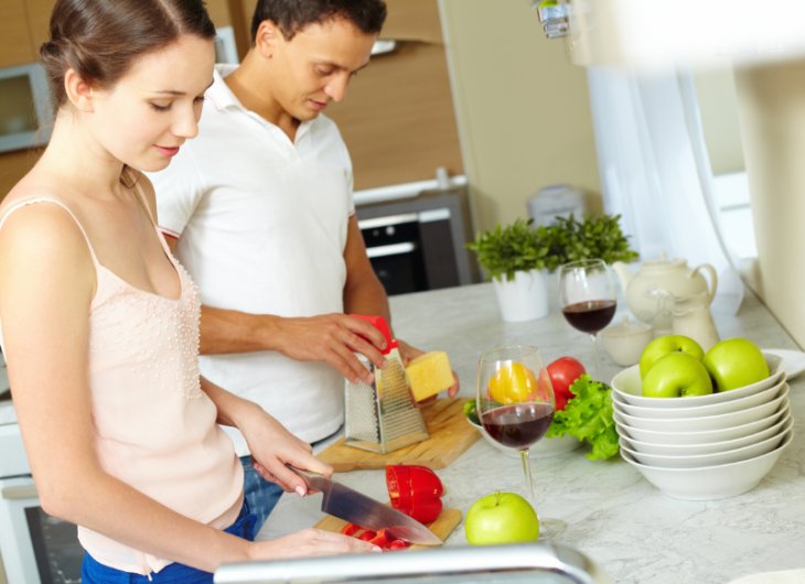 Дела семейные: как правильно распределять обязанности в доме?