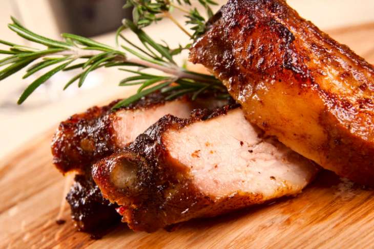 Пошаговые рецепты приготовления вкусных свиных стейков в духовке