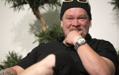Вилле Хаапасало устроился продавцом хачапури