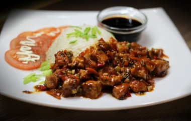 Ендокринолог заявив, що при схудненні краще їсти біле м'ясо.