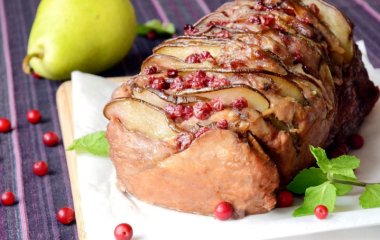 3 идеи для вкусного перекуса: как приготовить запеченную в фольге свинину 