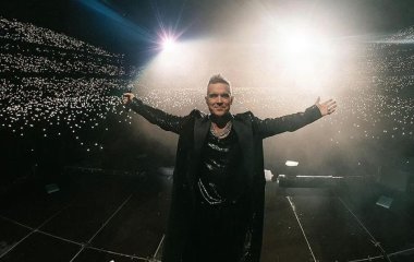 Поклонница Робби Уильямса после его концерта оказалась в коме