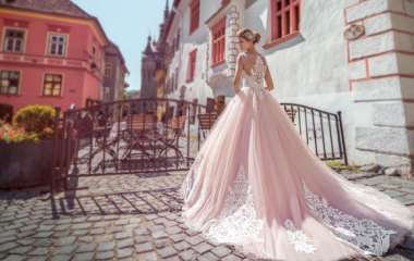 Качественная сетка для свадебных платьев: широкий выбор у «Весільний Світ»